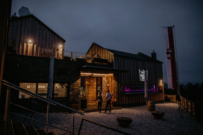 Montana Royal drinks & beverage. Alpinclub Saalbach Hinterglemm. Gipfelstation Kohlmaisbahn