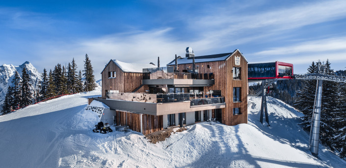 Montana Royal Architecture. Alpin Club Saalbach. Apres Ski, Eventlocation, Hochzeitslocation Salzburg