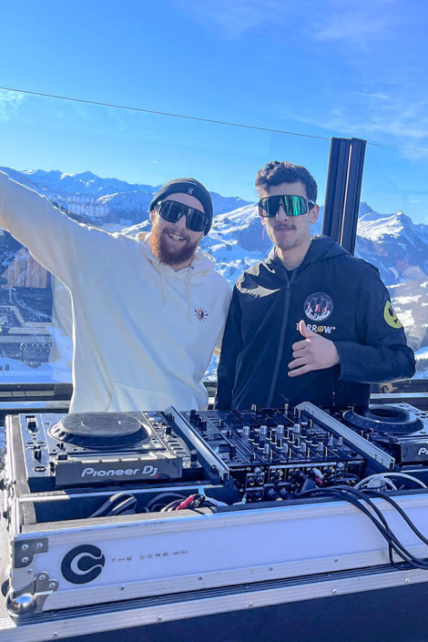 Pure emotions / MR Saalbach, Apres Ski Saalbach Montana Royal. Skihütte Kohlmais, Saalbach Salzburg. Alpin Club, Clubmusic Party, Events, Essen, Trinken, Feiern