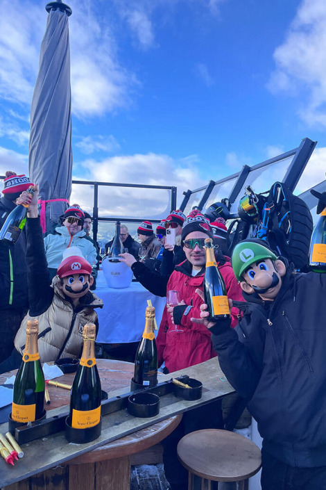 Pure emotions / MR Saalbach, Apres Ski Saalbach Montana Royal. Skihütte Kohlmais, Saalbach Salzburg. Alpin Club, Clubmusic Party, Events, Essen, Trinken, Feiern